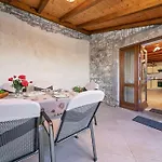 House Mihael By Istrialux Villa