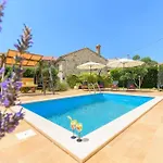 House Mihael By Istrialux Villa Bibici