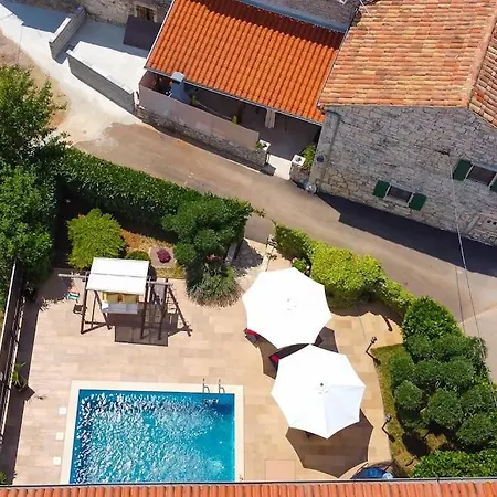 House Mihael By Istrialux Villa Bibici